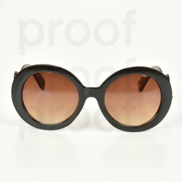 Stylish Tortoiseshell Oversized Baroque Sunglasses - Picture 2 of 5